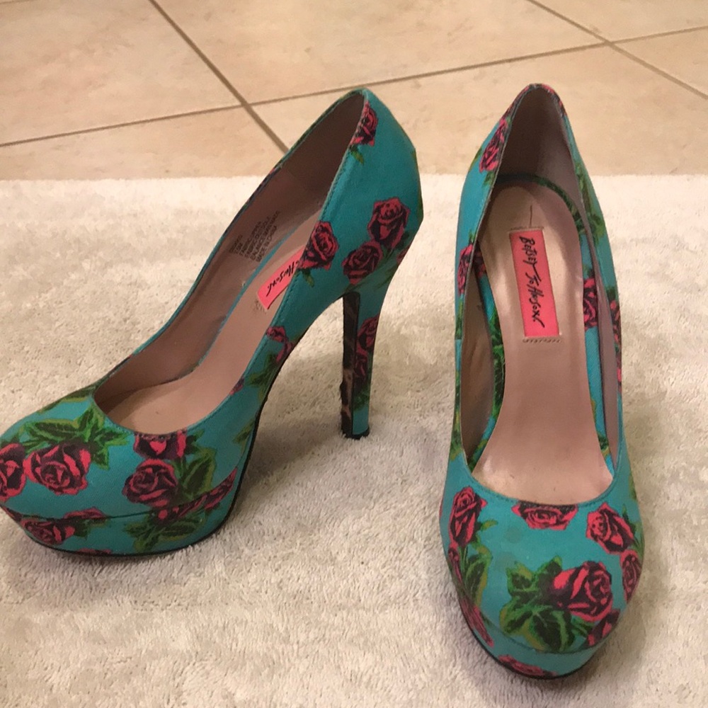 Betsy Johnson platform heels